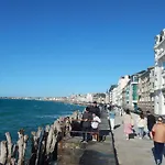 Saint Malo Bel Appartement Neuf Pres Gare Plage Sillon Intramuros Parking Prive